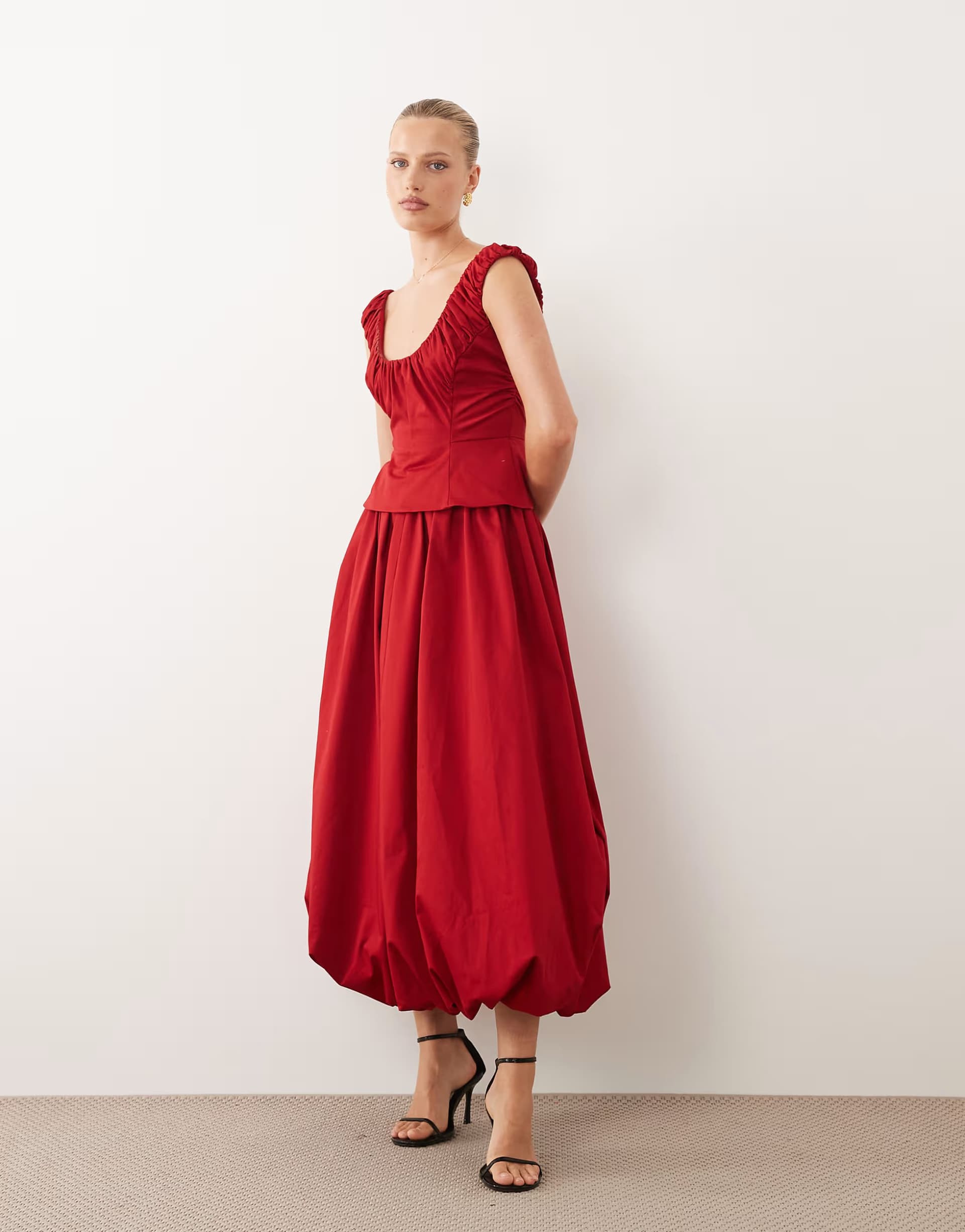 ASOS ASOS DESIGN structured ruched curve neck peplum midi dress in red