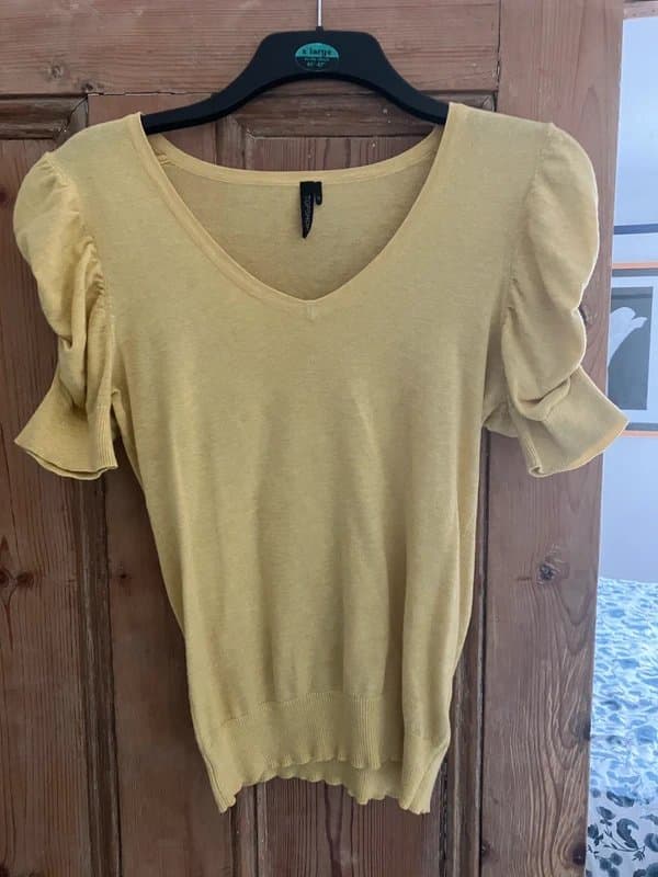 Topshop Ruched sleeve top