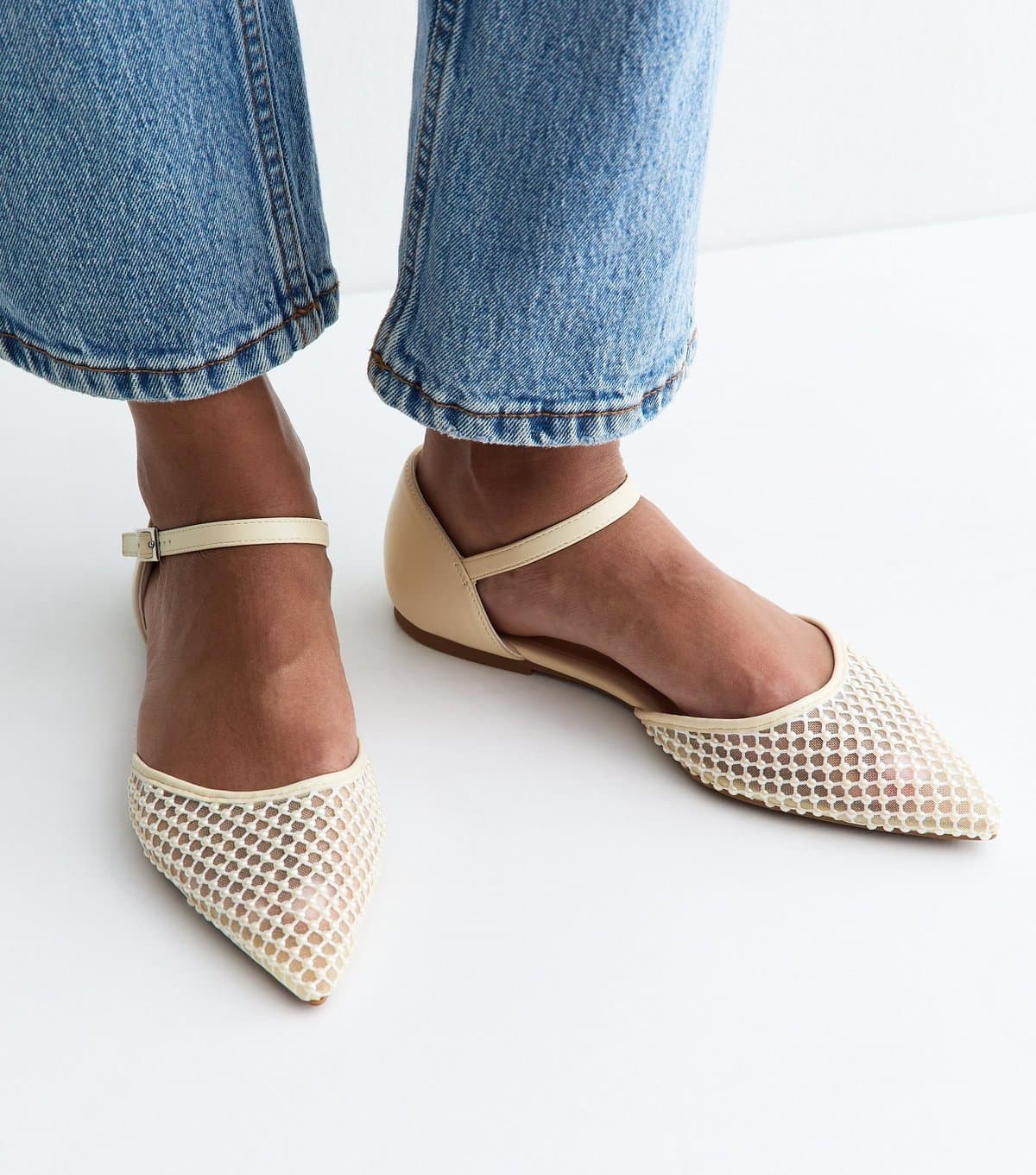 New Look Women's Cream Beaded Mesh Pointed Toe Flats Vegan New Look