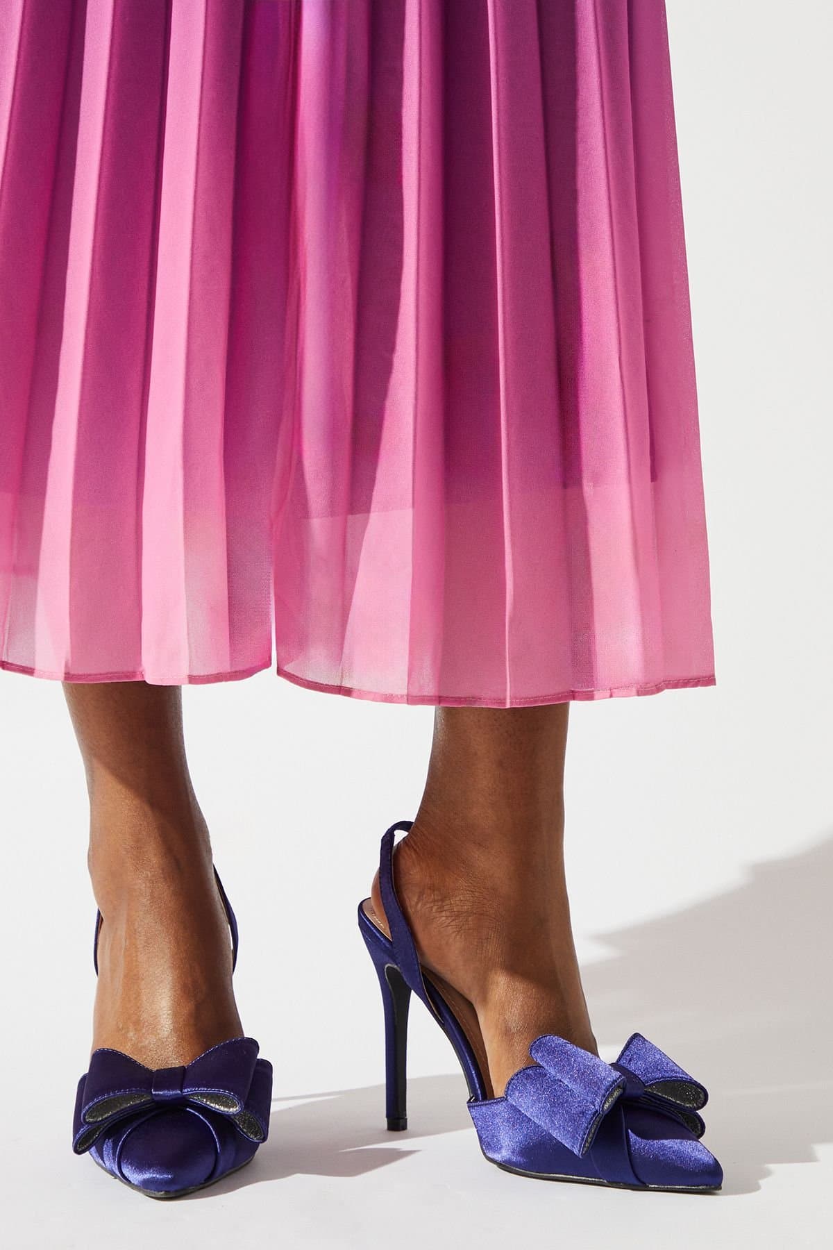 Coast Coast Women's Tamara Satin Bow Sling Back Stiletto Court Shoes in Navy