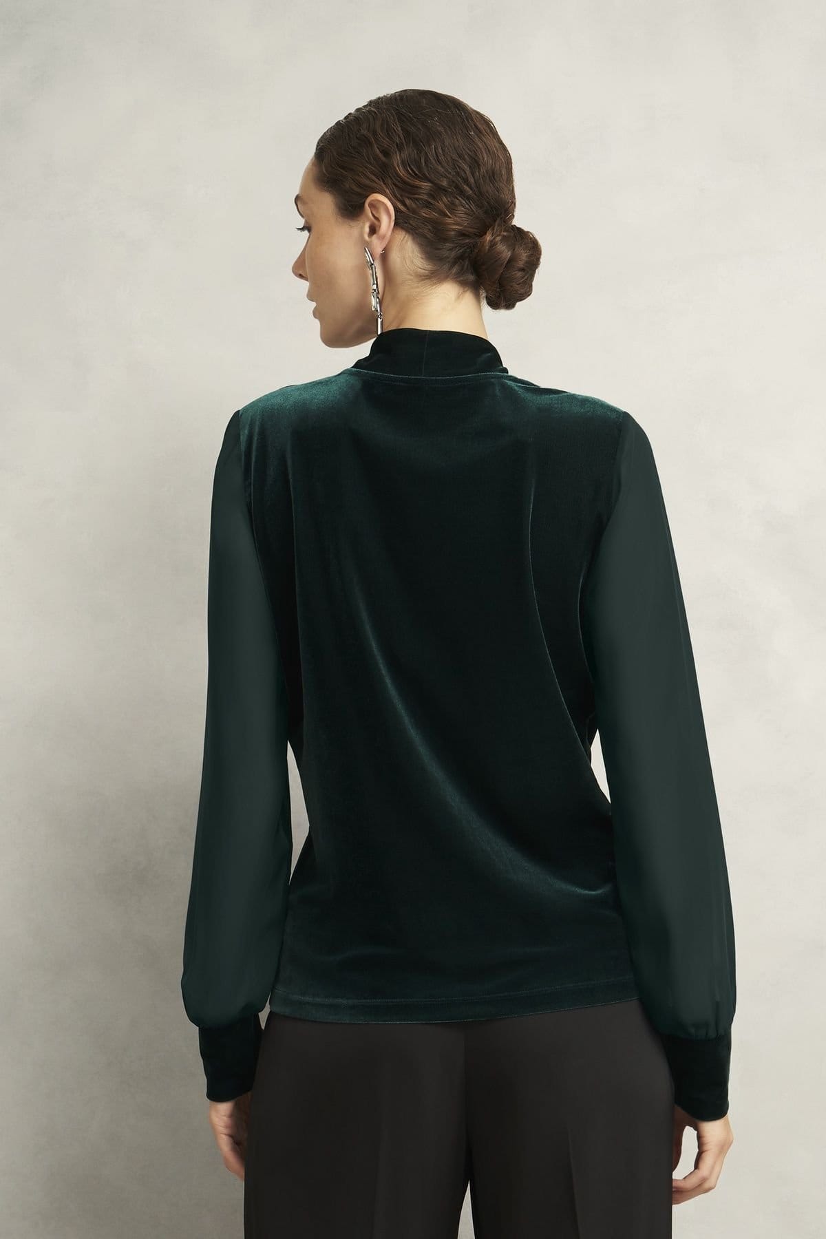 Hobbs London Hobbs London Women's Aimee Velvet Top in Bottle Green - 4