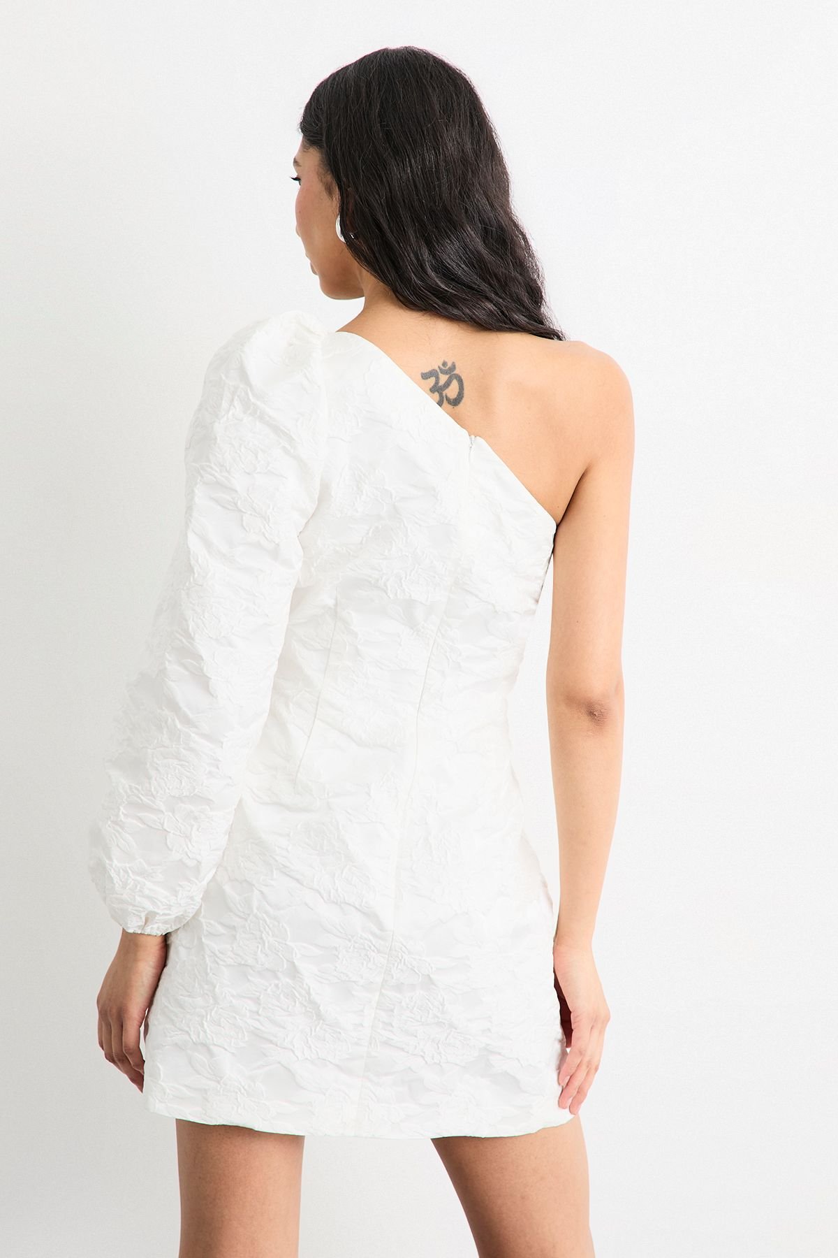 Warehouse Warehouse Women's Hen Jacquard Puff Sleeve One Shoulder Mini Dress in Ivory - 3
