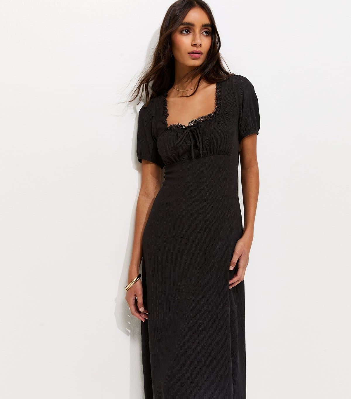 New Look Women's Black Crinkle Short Sleeve Milkmaid Midi Dress New Look