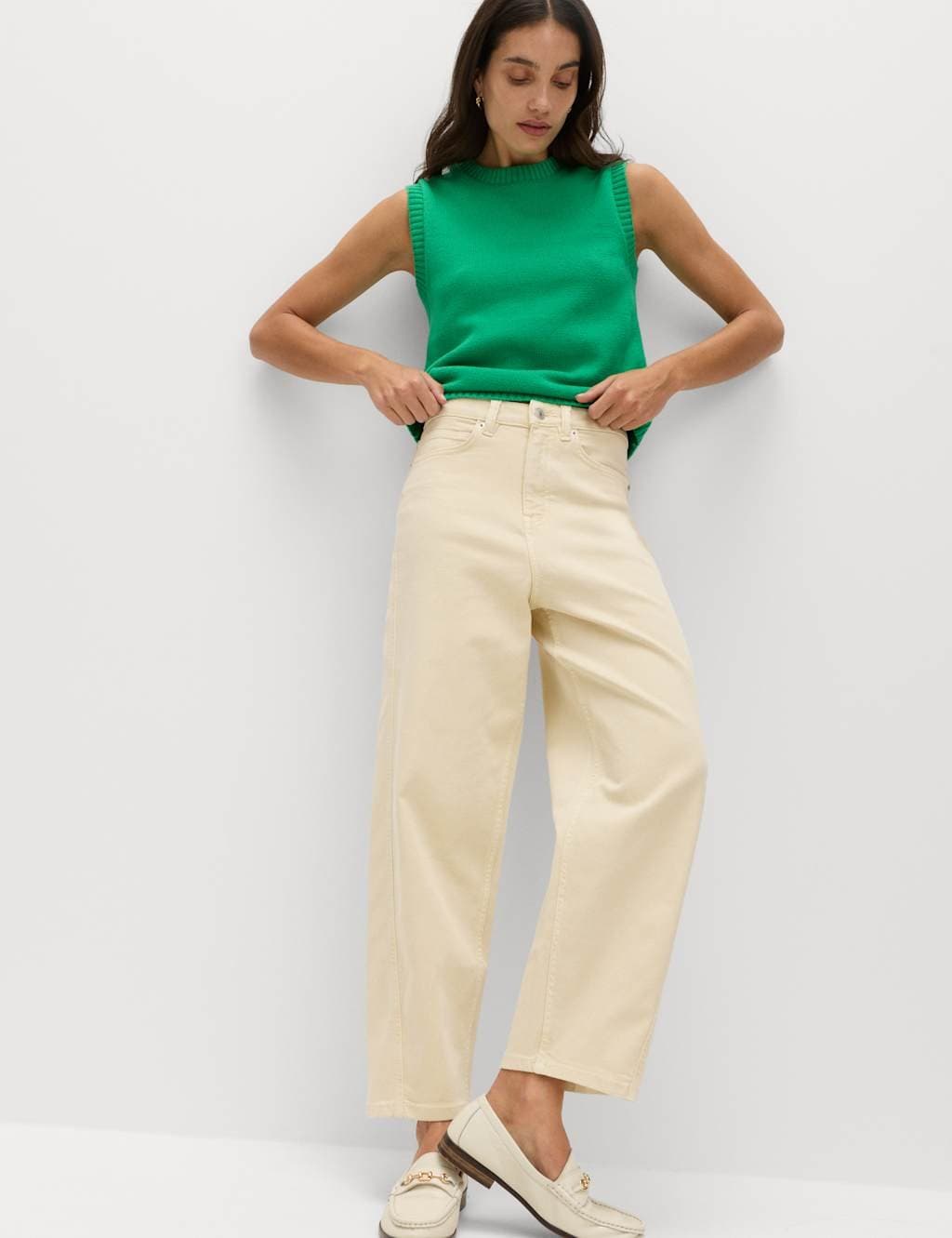 Marks & Spencer M&S High Waisted Carrot Leg Ankle Grazer Jeans Buttermilk