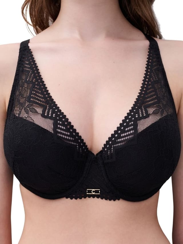 Chantelle Chantelle Women's Origins Plunge Spacer Bra in Black - 3