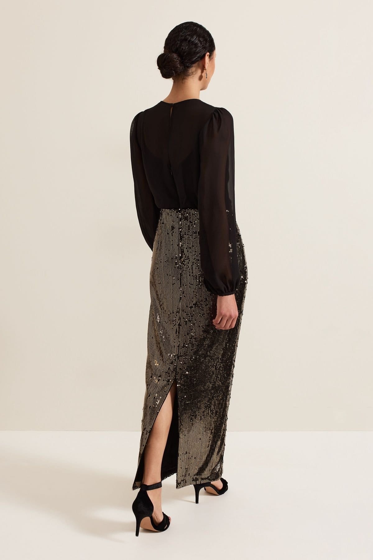 Phase Eight Phase Eight Women's Aniya Sequin Long Sleeved Maxi Dress in Black - 4