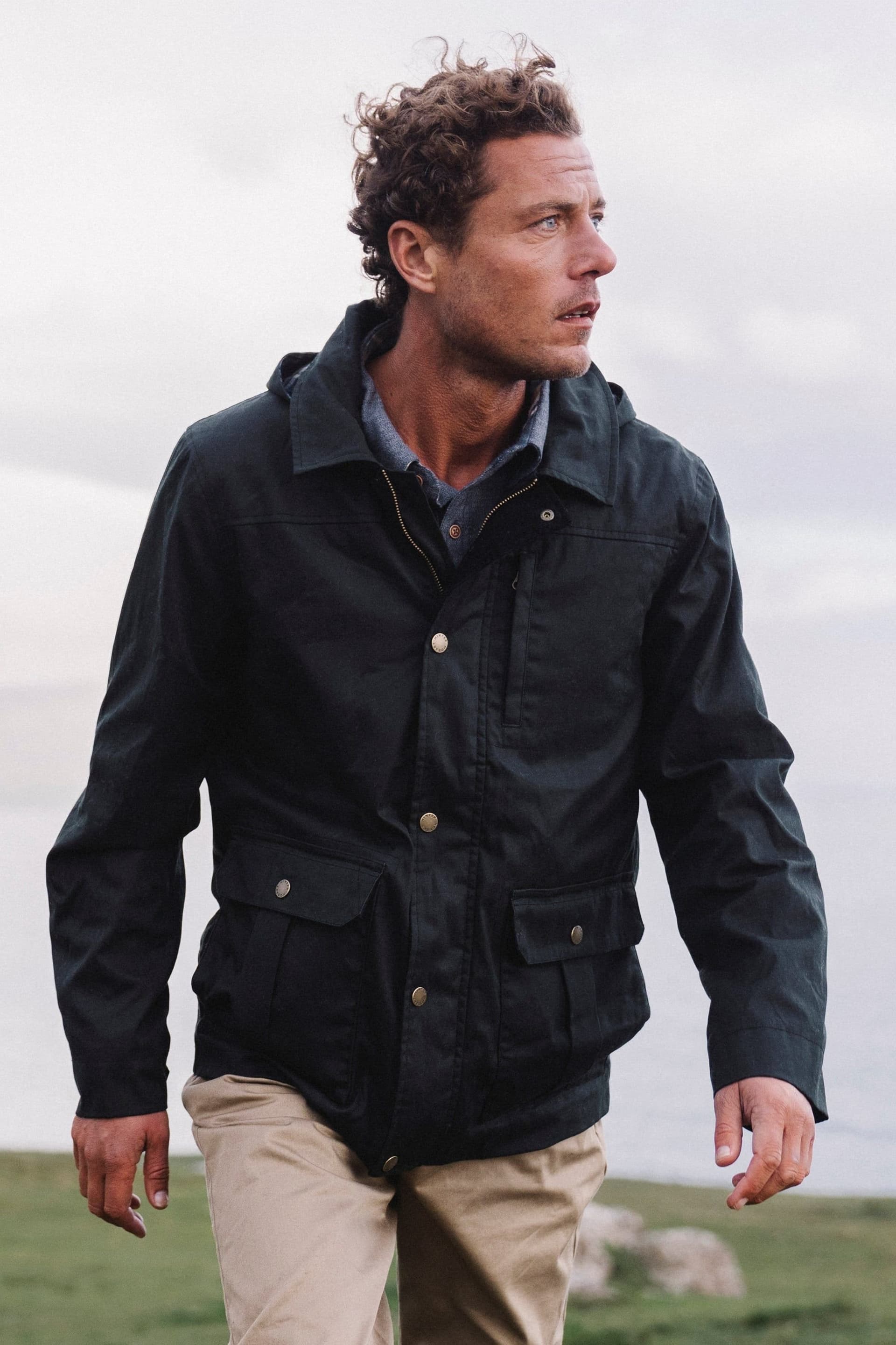 Hinter & Hobart Hinter & Hobart Men's 'Darlington' Breathable Casual Full Zip Waxed Cotton Hooded Jacket in Navy