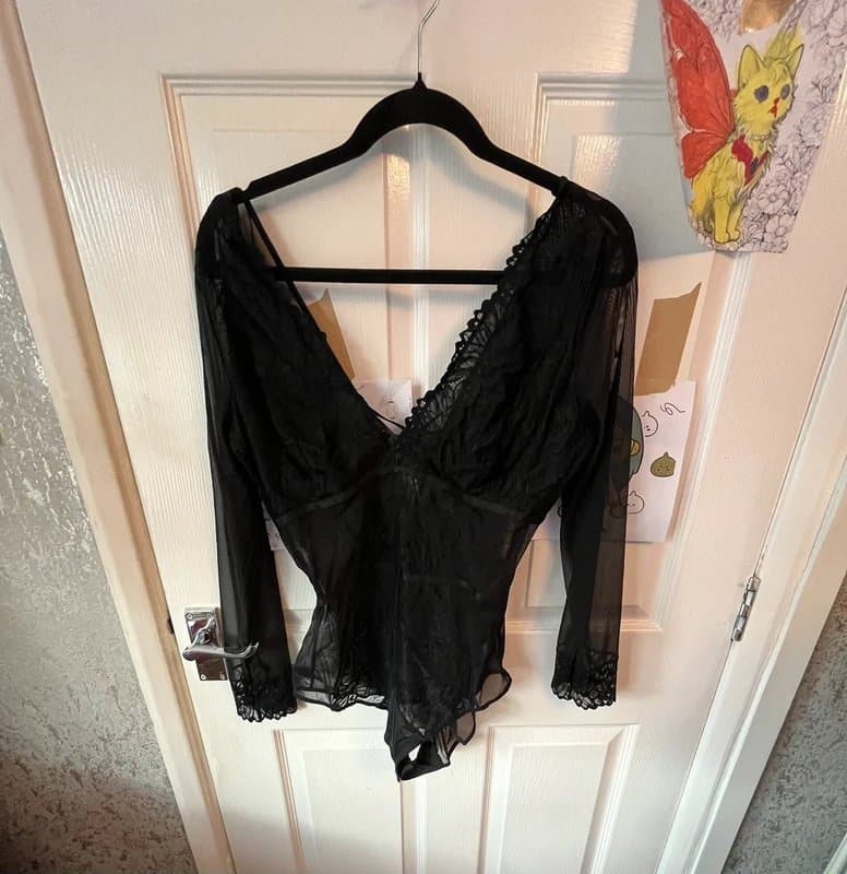 George George Black bodice size 20 perfect for city breaks cruises or summer Beach holidays