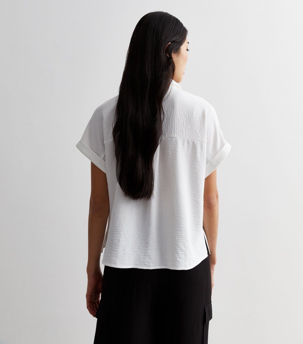 New Look Women's Off White Short Sleeve Shirt New Look - 4