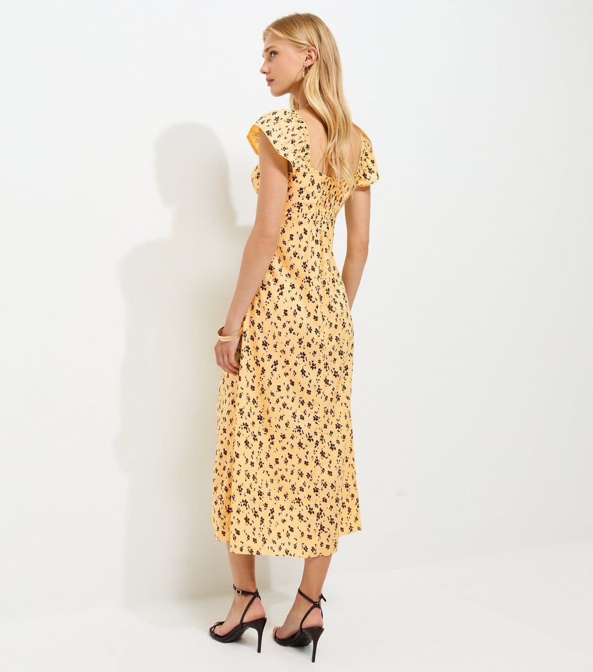 New Look Women's Yellow Ditsy Print Lace Trim Square Neck Midi Dress New Look - 4