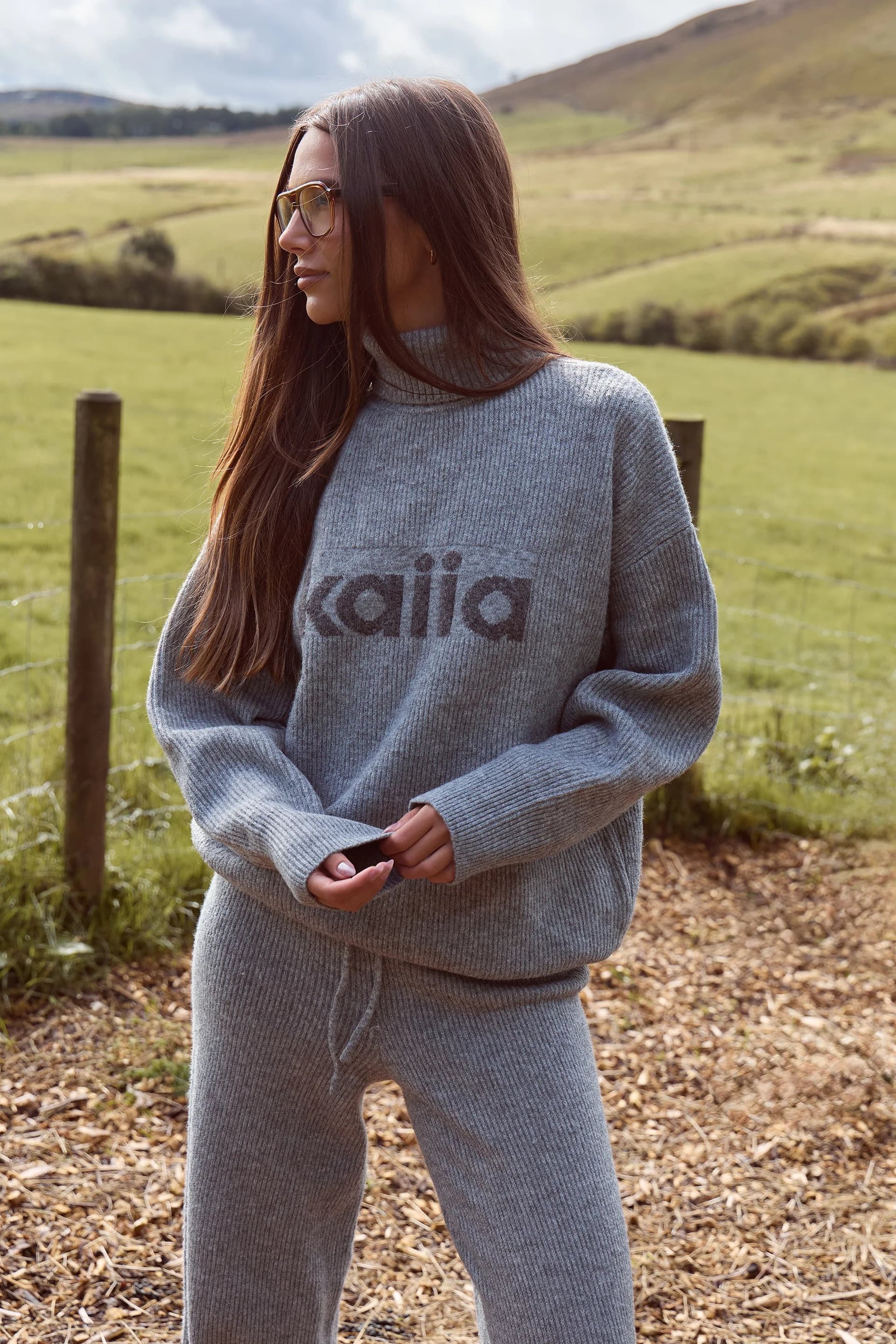 Kaiia Kaiia Knit High Neck Oversized Sweatshirt Grey Marl