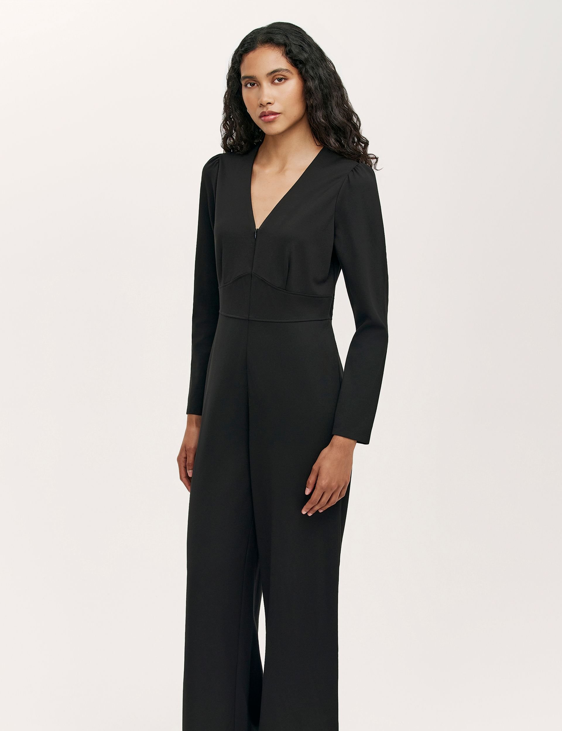 Finery London Finery London Women's Melly Ponte Jersey V Neck Jumpsuit in Black - 2