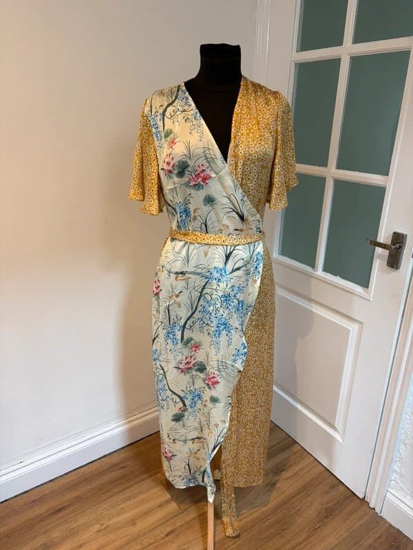 Never Fully Dressed Never Fully Dressed Gold Spliced Ditsy Wrap Dress Size 12