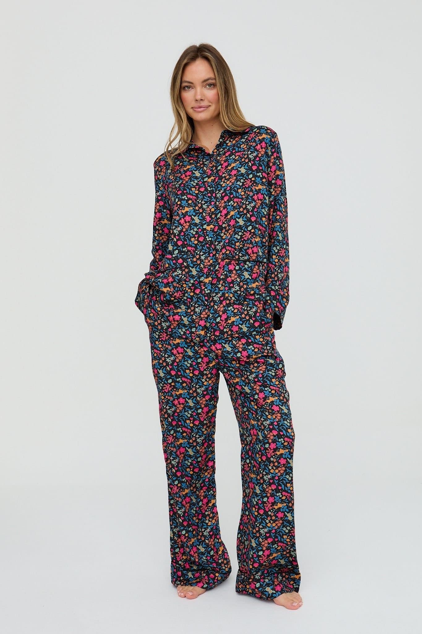 Lily and Lionel Lily and Lionel Women's Evie Long Sleeve Deep Moon Floral Print Pyjama Set In Black