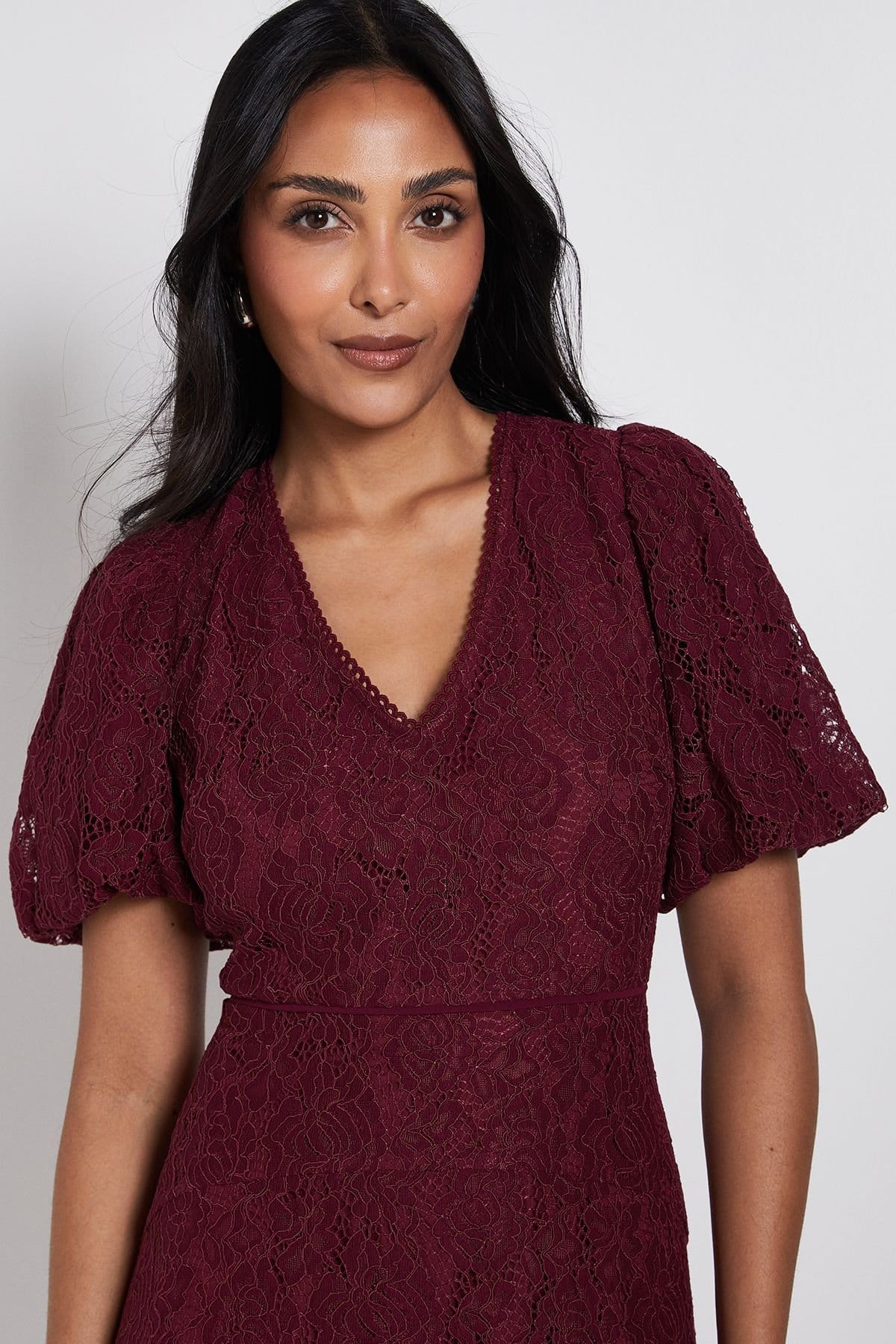 Wallis Wallis Women's Petite Lace Drop Hem Midi Dress in Plum - 4