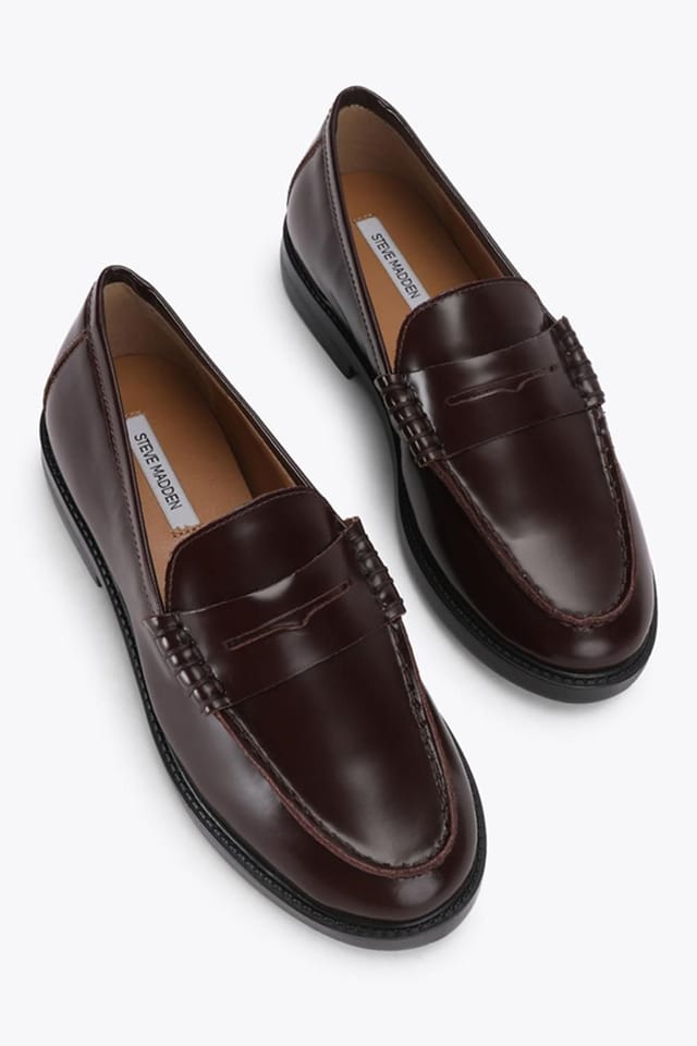 Steve Madden STEVE MADDEN Women's 'Madison Dark Red' Leather Flats in Dark Red - 2