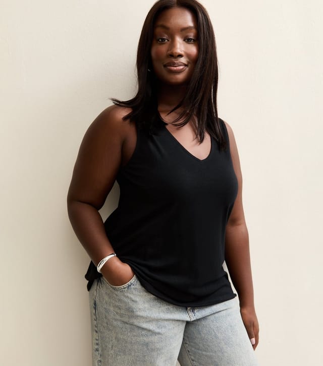 New Look Women's Plus Size Black Relaxed V-Neck Vest Curves New Look - 2