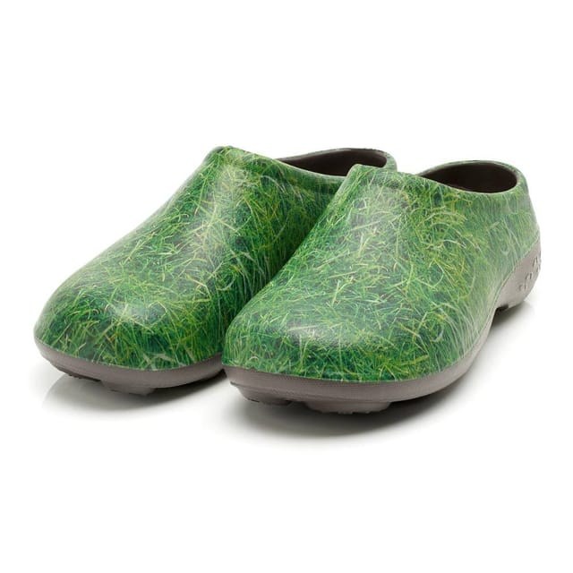 Backdoorshoes Backdoorshoes Men's Classic Garden Clogs Grass in Green - 2