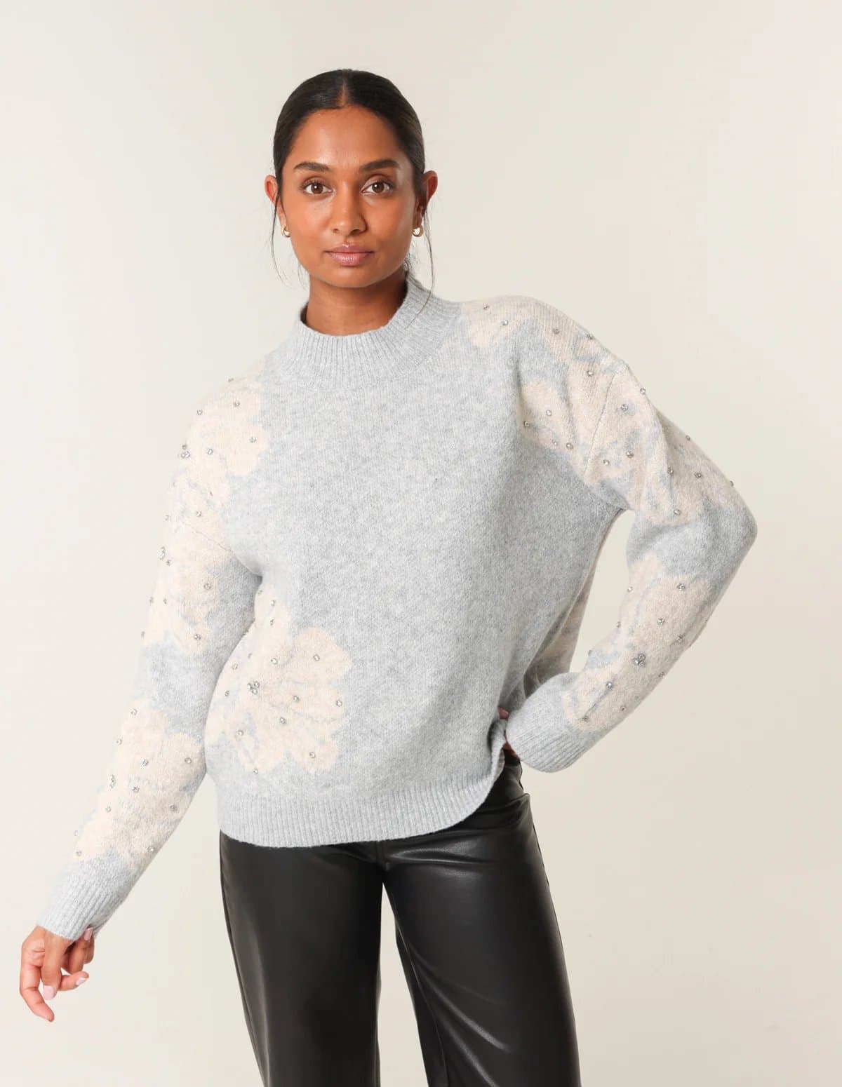 Blue Vanilla Flower Diamante Detailed Knitted Jumper