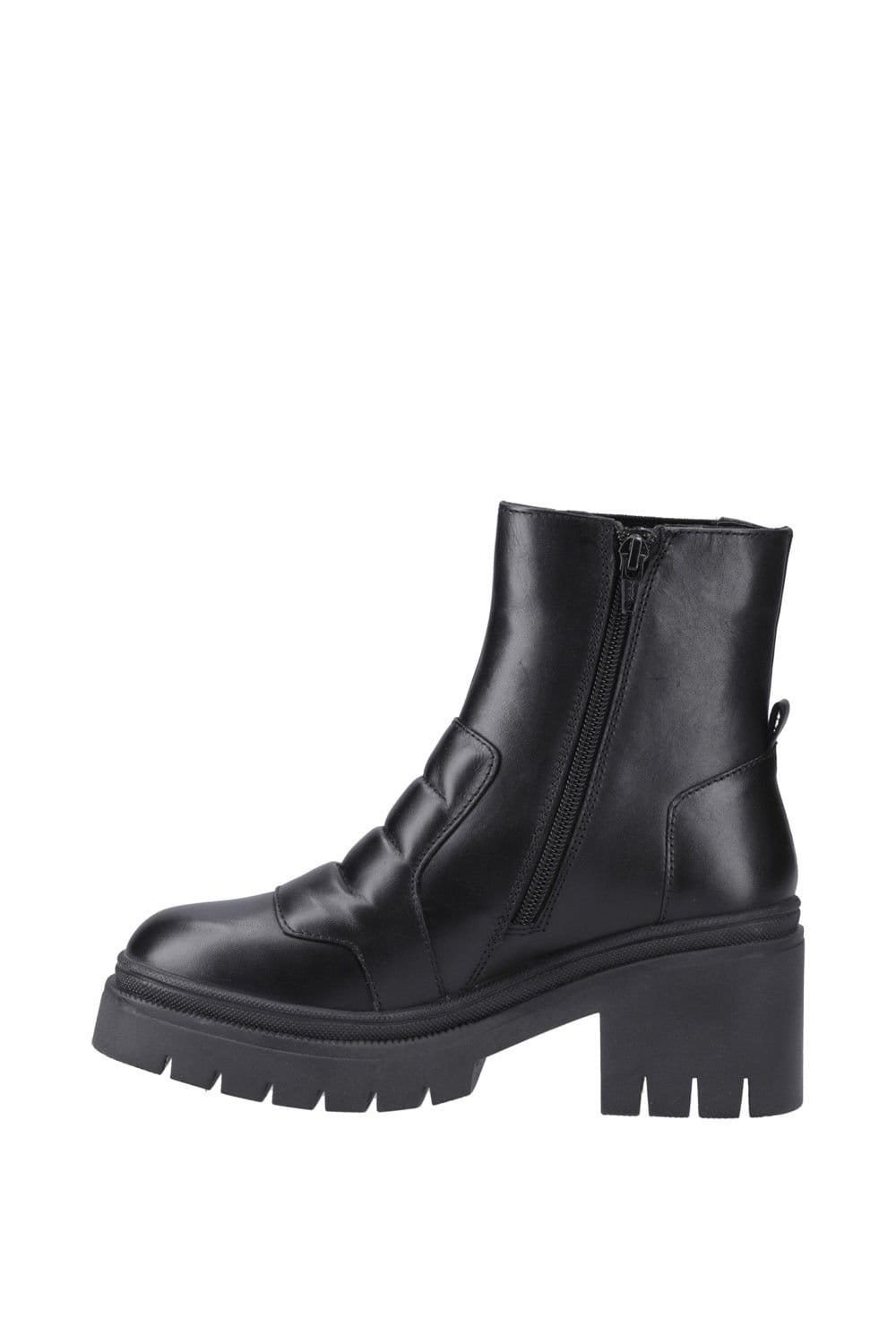 Pod Pod Women's Lillian Heeled Ankle Boot in Black - 4