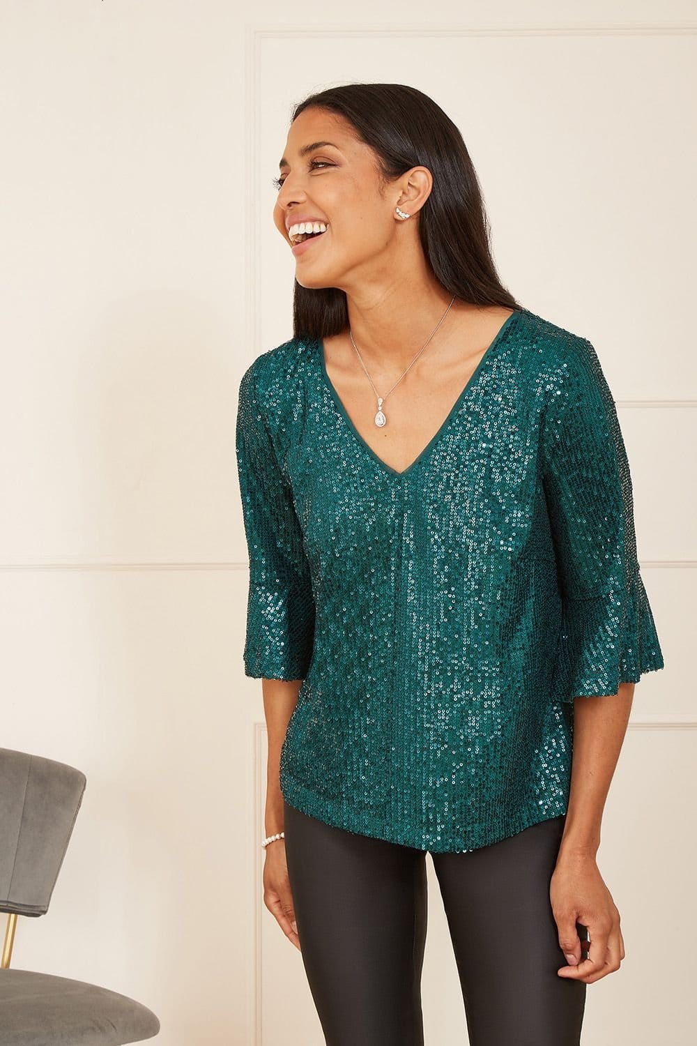 Yumi Yumi Women's Green Sequin Top With Fluted Sleeve - 4