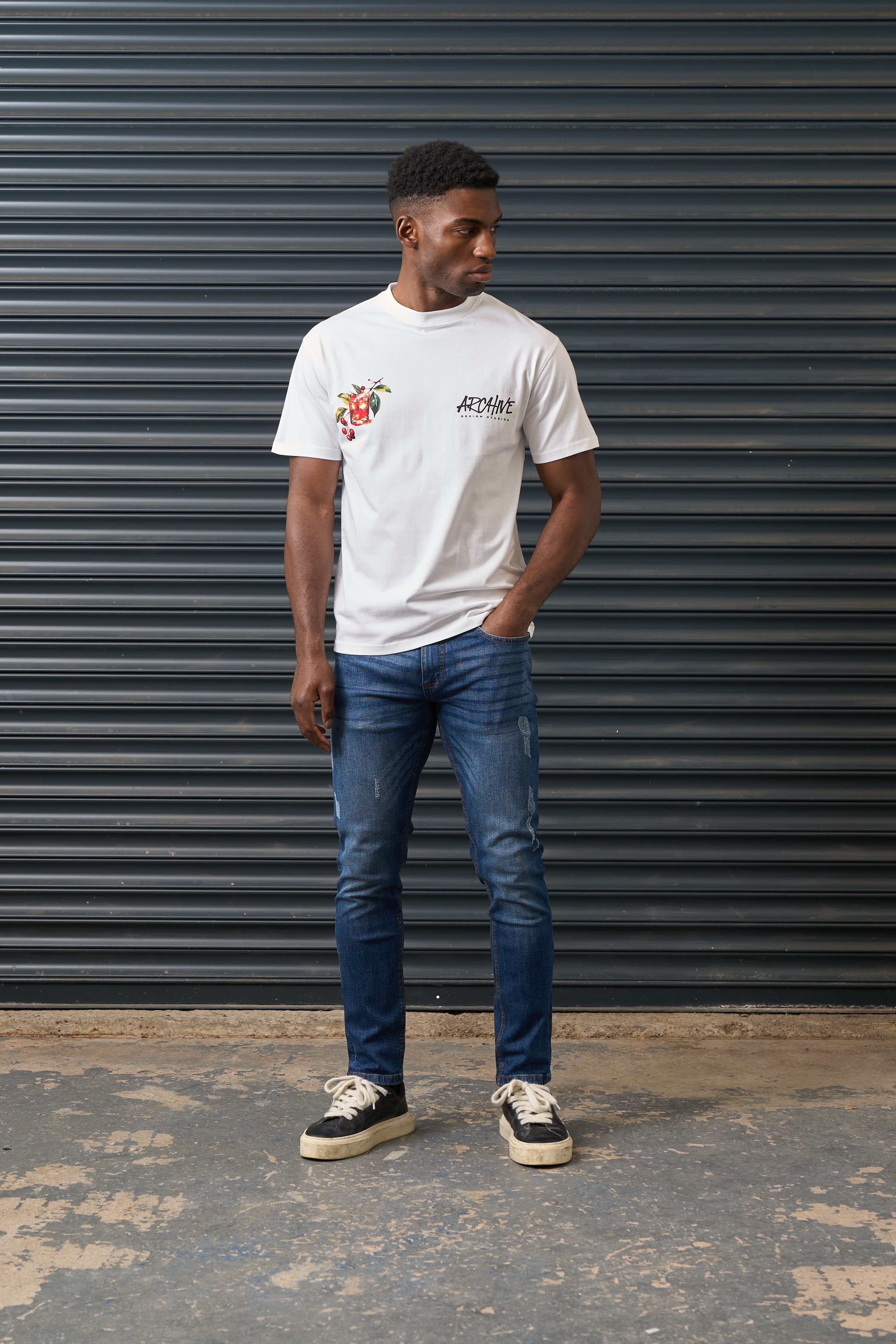 Archive Design Studios Archive Design Studios Men's Negroni T-Shirt in White - 3