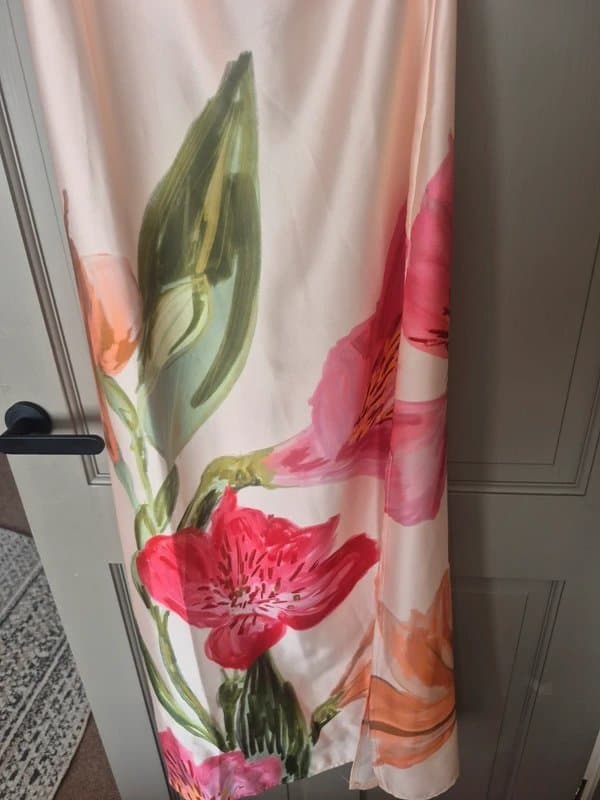 New Look New Look cream flower print wedding guest dress