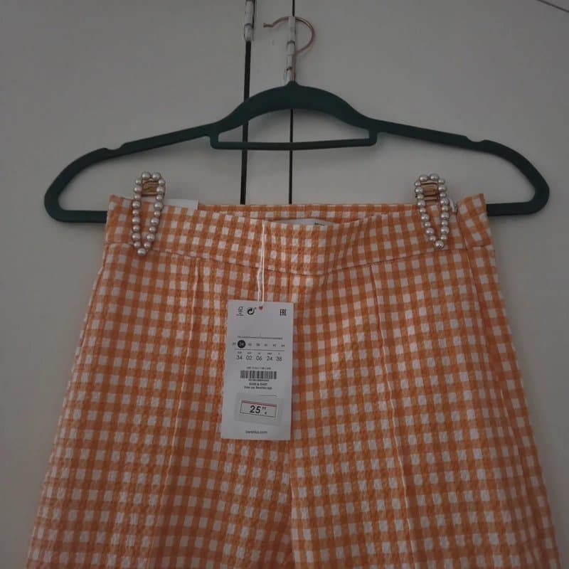 Bershka Textured Seersucker Gingham Crop Kickflare Trousers