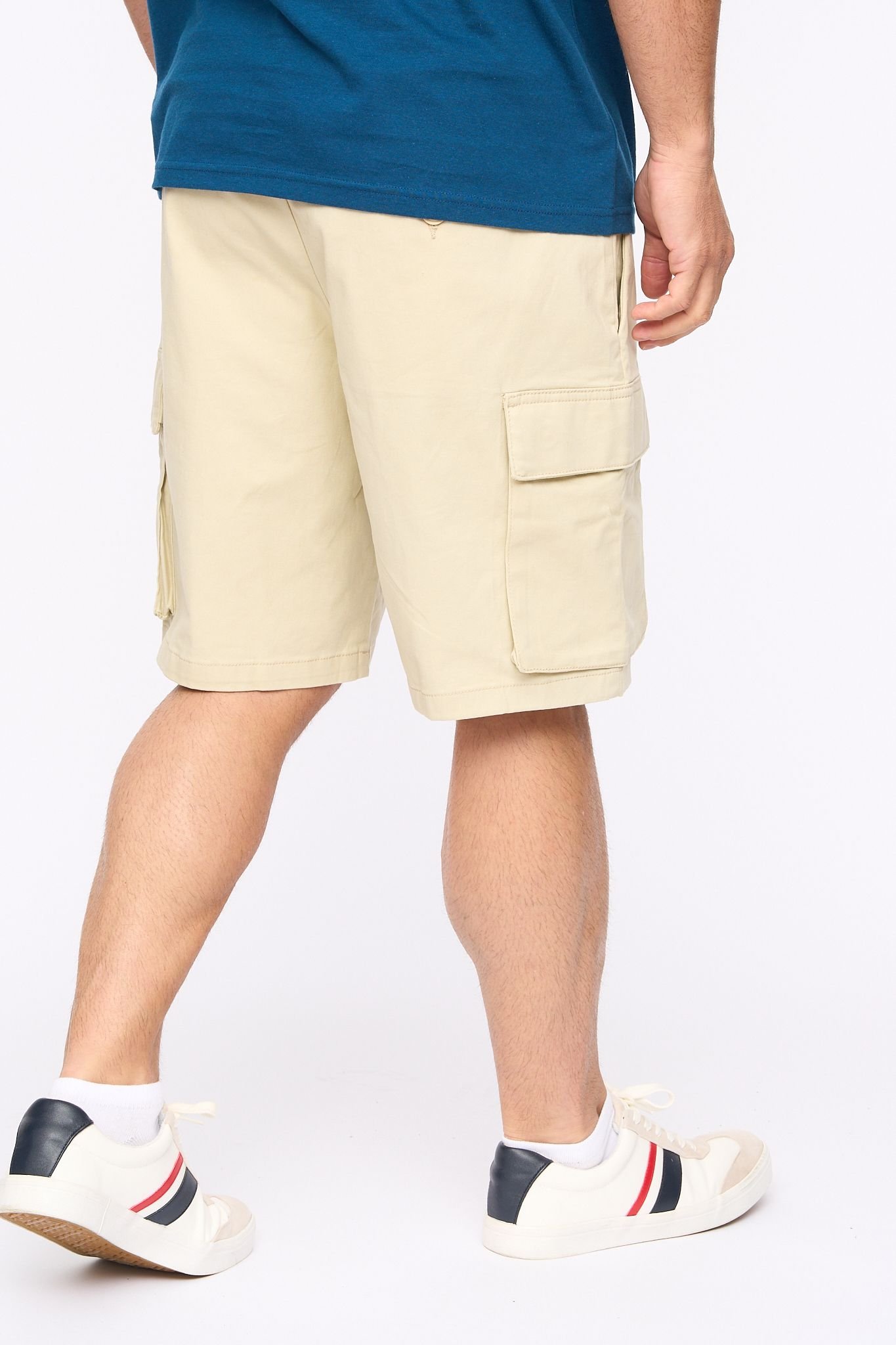 Bewley&Ritch Bewley&Ritch Men's Seaford Cotton Stretch Regular Fit Multi-Pocket Cargo Shorts in Light Stone - 3
