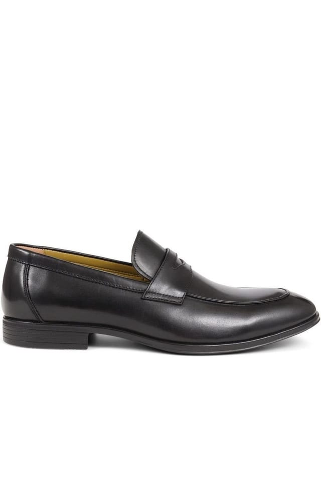 Jones Bootmaker Jones Bootmaker Men's Rushden Leather Penny Loafers in Black - 2