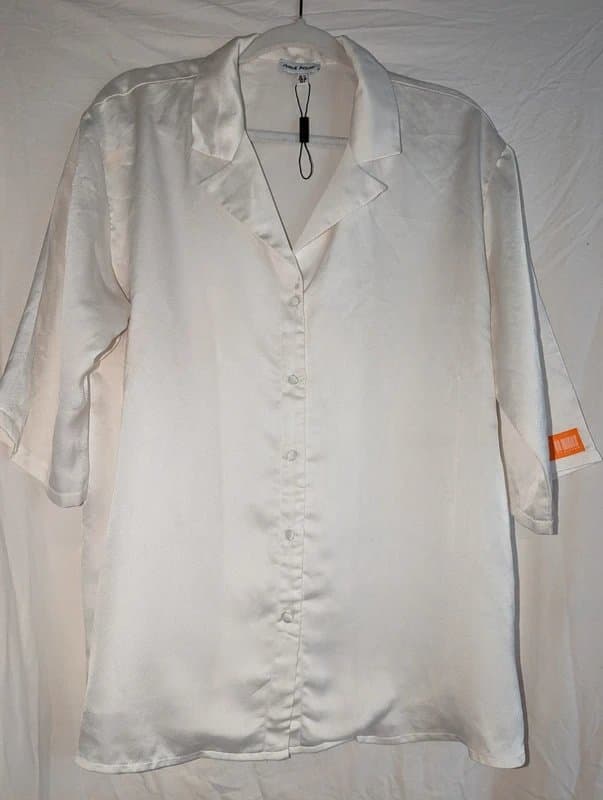 Public Desire Gorgeous Y2K 90s deadstock public desire white satin shirt uk12