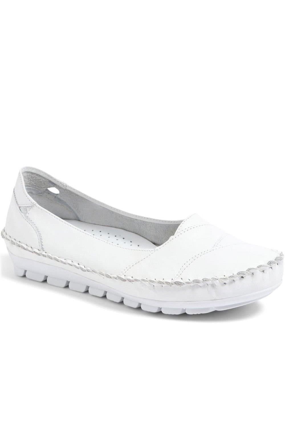 Pavers Pavers White Leather Slip-On Shoes