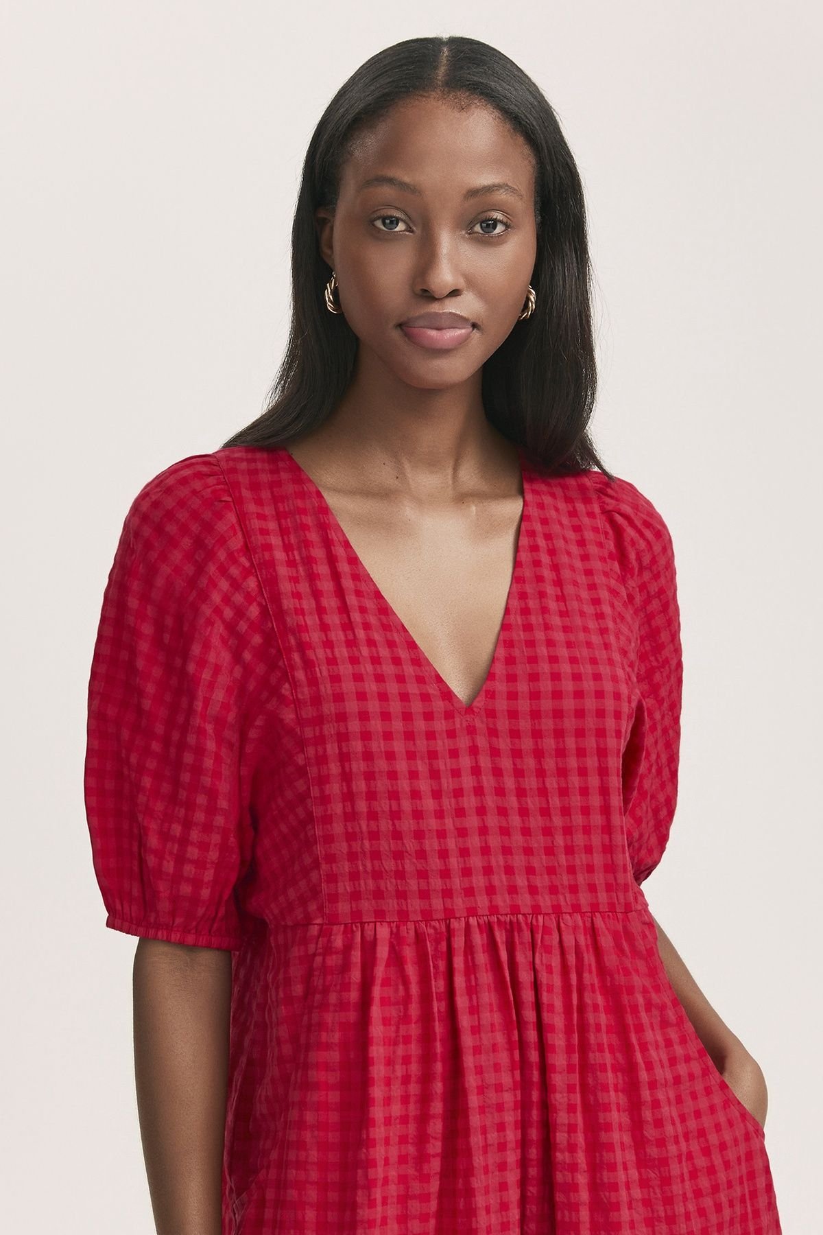 Finery London Finery London Women's Gingham Seersucker Midi Dress in Red - 4