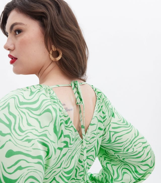 New Look Women's Plus Size Green Zebra Print Satin Peplum Top Curves New Look - 3