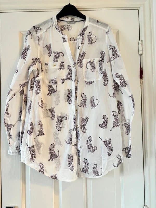 Marks & Spencer M&S 100% Cotton Ivory Jungle Cat Print Shirt Size 10 Leopard Tiger Blouse