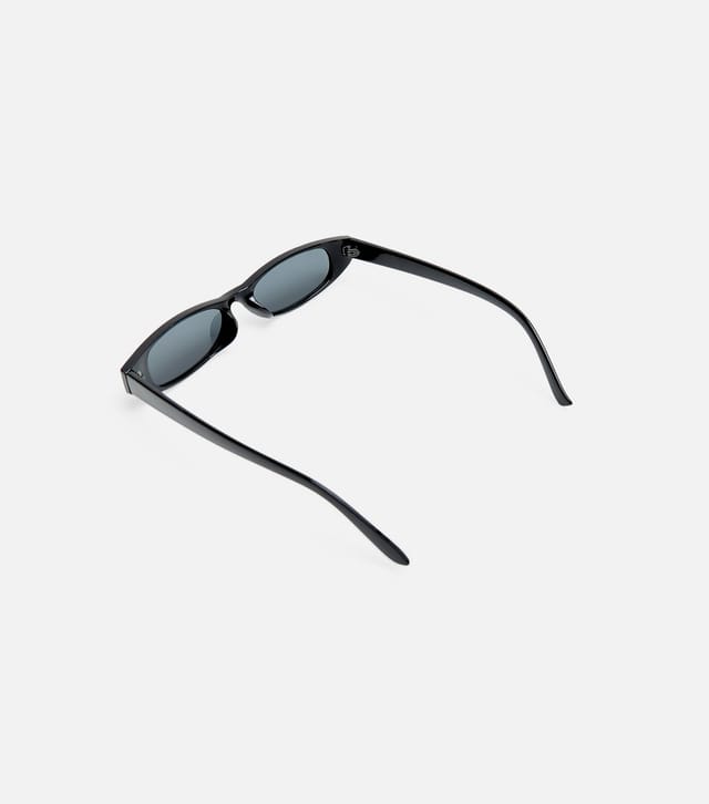 Public Desire Black Skinny Cat Eye Sunglasses Public Desire New Look - 2