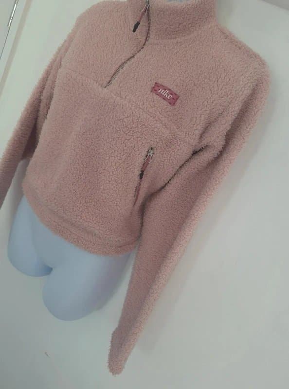 Nike Nike therma fit womens cropped sherpa fleece size S small
