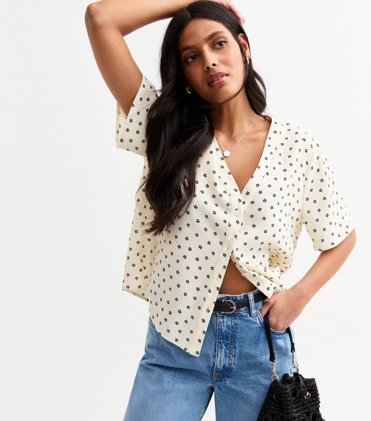 New Look Women's Off White Daisy Print Button Up Top New Look