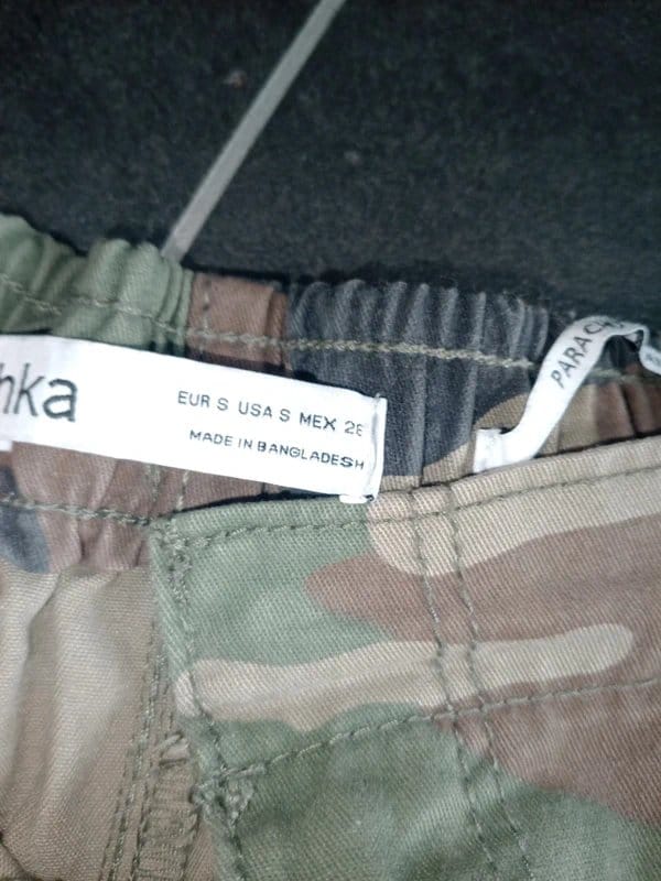 Bershka Khaki Camo Cargo Pants