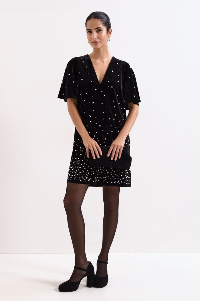 Phase Eight Phase Eight Women's Pennie Velvet Dress in Black - 3