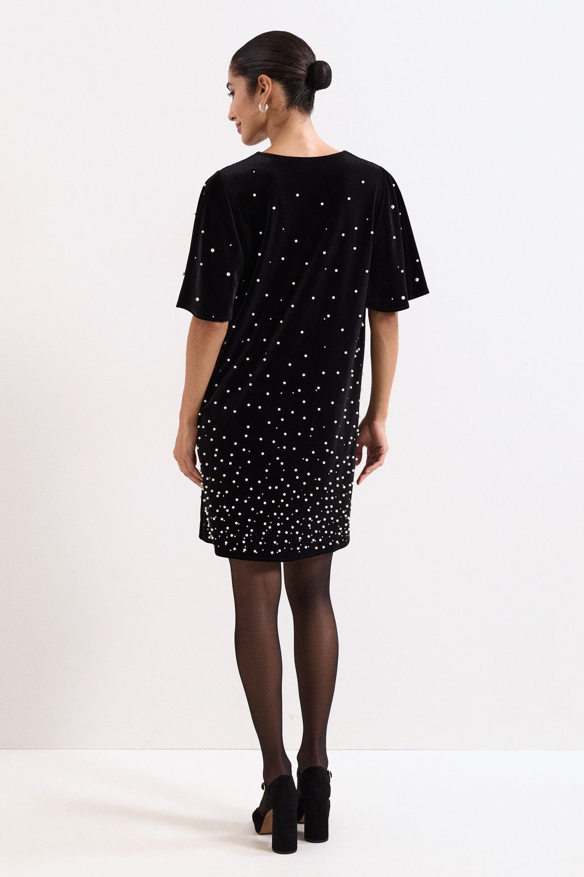 Phase Eight Phase Eight Women's Pennie Velvet Dress in Black - 4