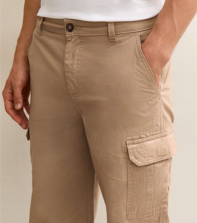 New Look Men's Tan Relaxed Cargo Trousers New Look - 2