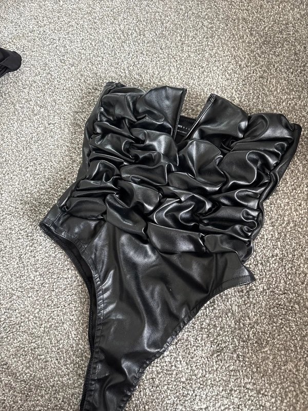 ASOS ASOS black faux leather bodysuit strapless size 10 - 1