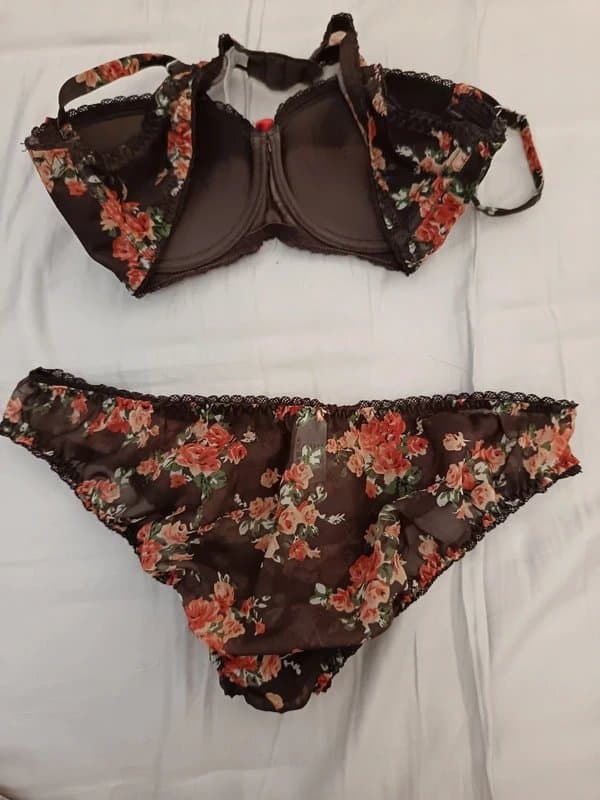 New Look New Look Bra and Underwear Full Set