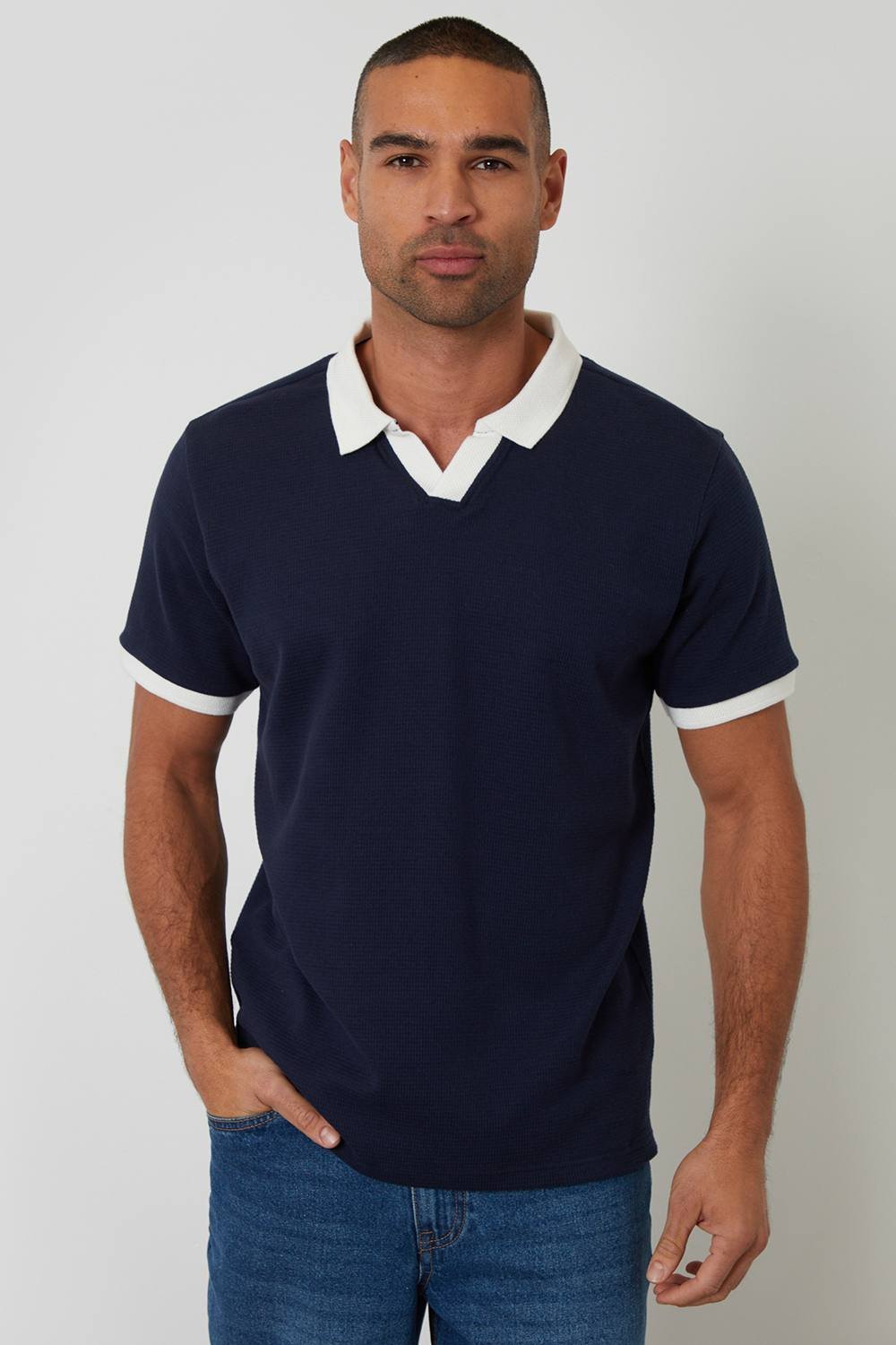 Threadbare Threadbare Men's Trophy Neck Waffle Polo Shirt in Navy - 2