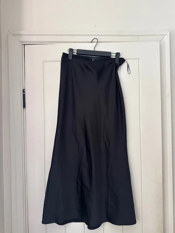 New Look New Look Midi Satin Skirt