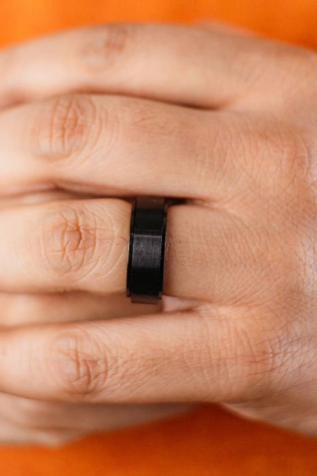 The Colourful Aura The Colourful Aura Men's 8mm Matt Black Engagement Spinner Tungsten Wedding Ring Band - 2