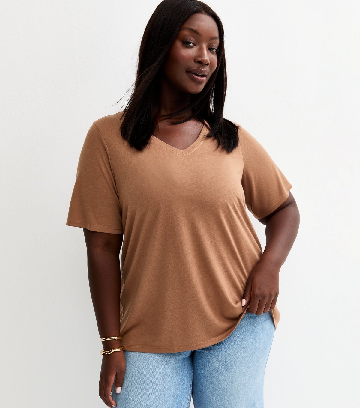 New Look Women's Plus Size Tan V-Neck T-Shirt Curves New Look - 1