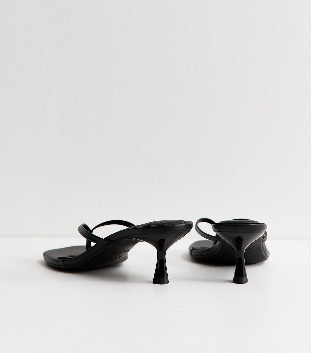New Look Women's Black Faux Leather Toe Post Mules Vegan New Look - 4