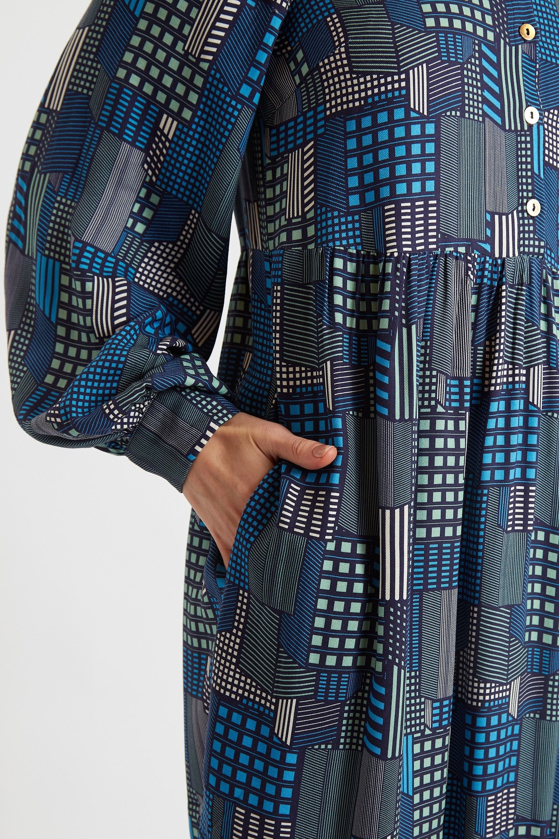 Louche Louche Women's Melly Geo City Print Mini Shirt Dress in Blue - 4